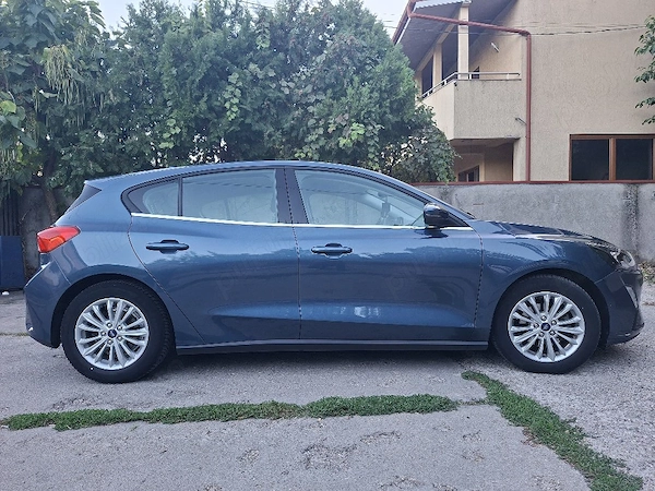 FORD Focus 2020 — imagine 6