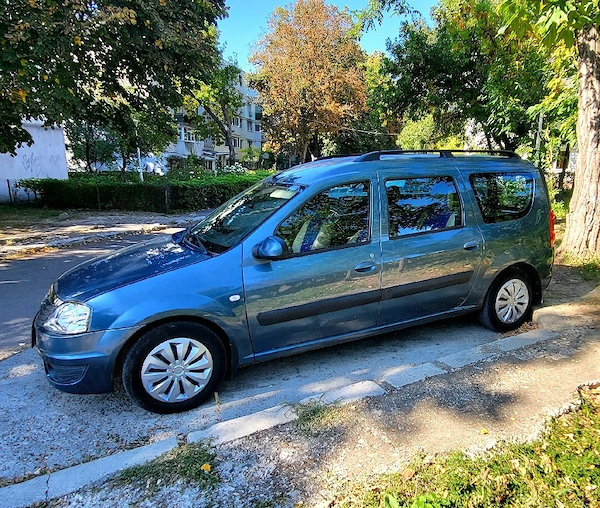DACIA Logan 2010 — imagine 5