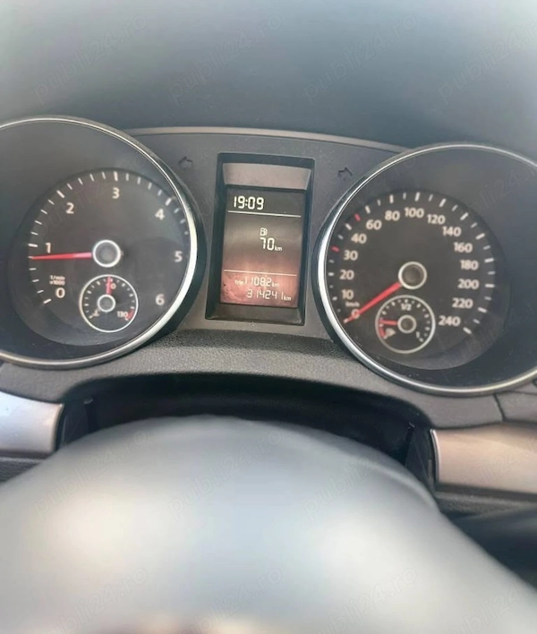 VOLKSWAGEN Golf 2011 — imagine 6