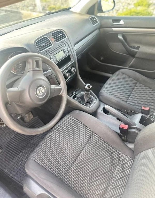 VOLKSWAGEN Golf 2011 — imagine 7