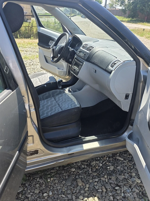 SKODA Roomster 2006 — imagine 4