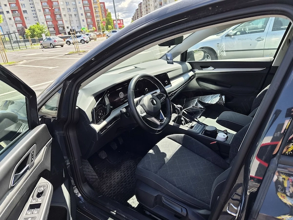 VOLKSWAGEN Golf 2021 — imagine 5
