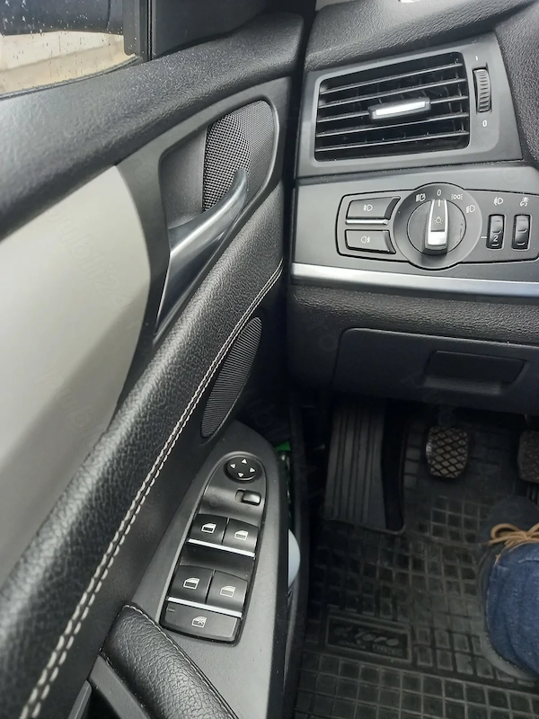 BMW X Series (Generic) 2011 — imagine 8