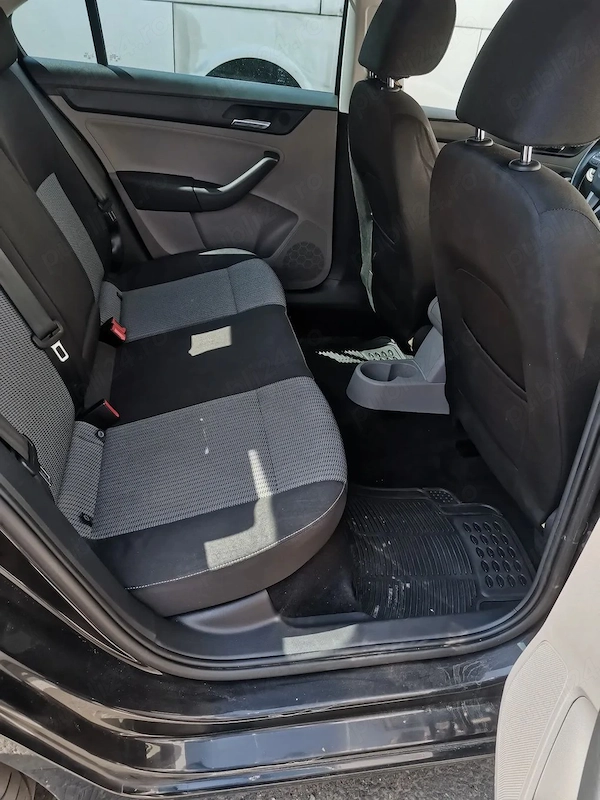 SEAT Toledo 2013 — imagine 8