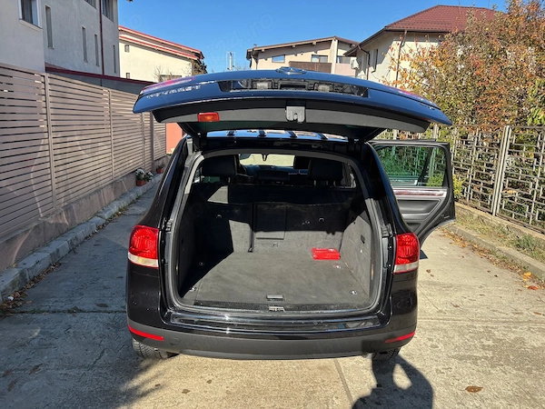 VOLKSWAGEN Touareg 2004 — imagine 9