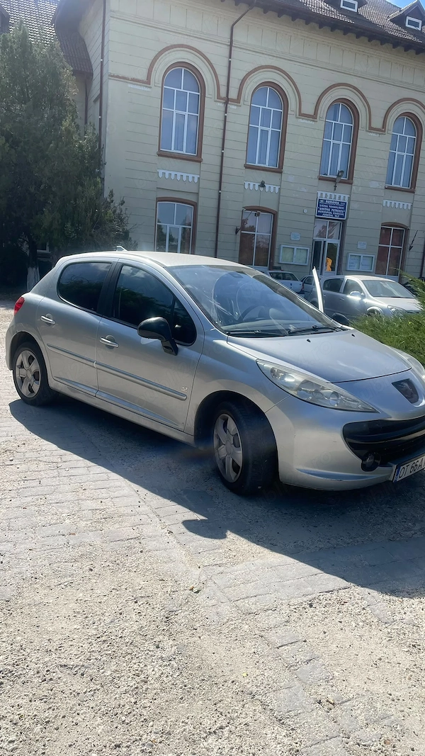 PEUGEOT 207 2008 — imagine 4