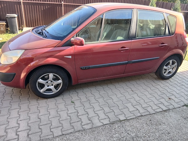RENAULT Scenic 2005 — imagine 3
