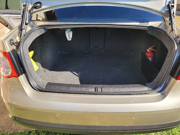 VOLKSWAGEN Jetta 2009 — imagine 4