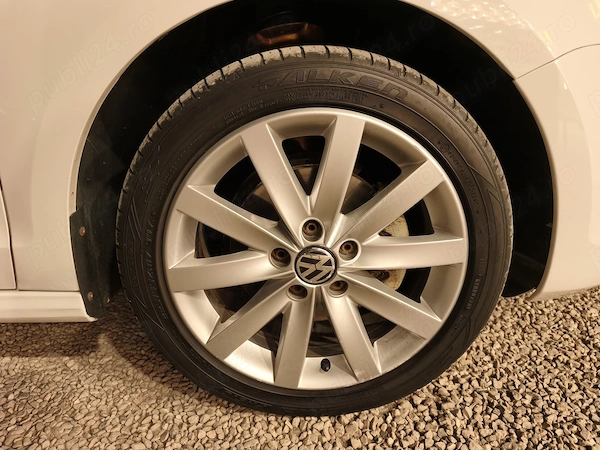 VOLKSWAGEN Jetta 2011 — imagine 4