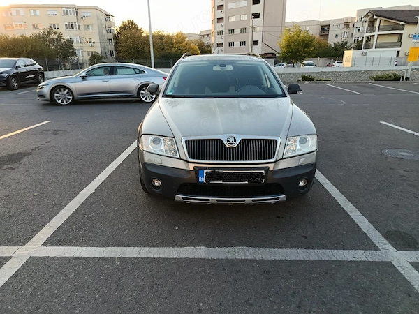SKODA Octavia 2008 — imagine 3