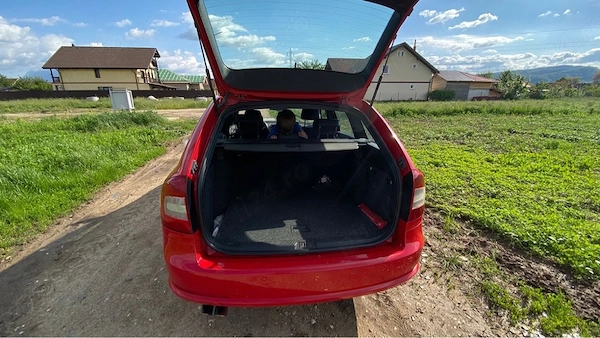 SKODA Octavia 2012 — imagine 5
