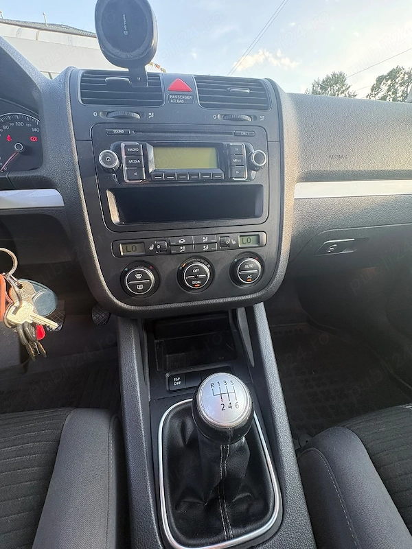 VOLKSWAGEN Golf 2008 — imagine 3