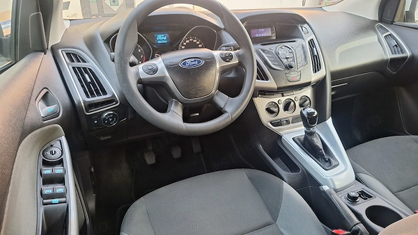 FORD Focus 2012 — imagine 8