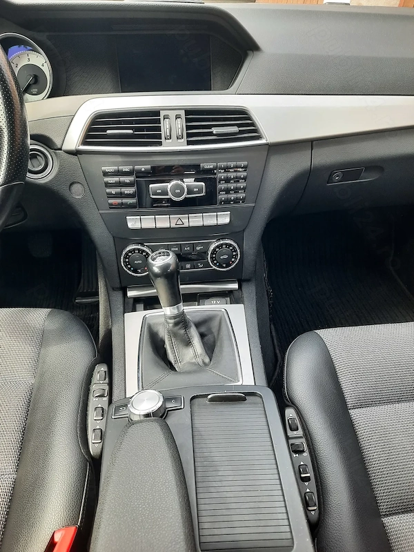 MERCEDES-BENZ C-Class 2013 — imagine 4