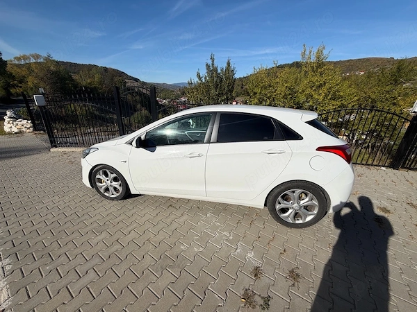 HYUNDAI i30 2012 — imagine 2