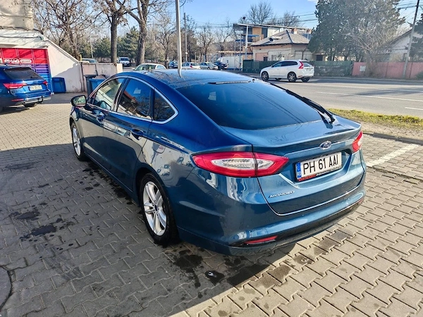 FORD Mondeo 2019 — imagine 4