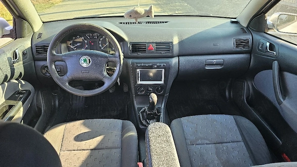 SKODA Octavia 2002 — imagine 5