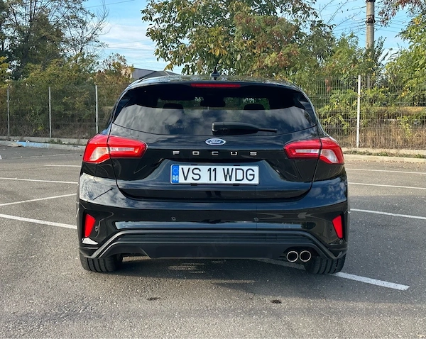 FORD Focus 2019 — imagine 5