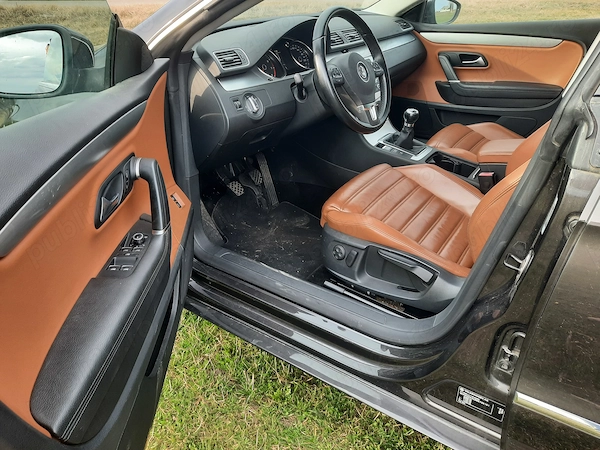VOLKSWAGEN Passat CC 2011 — imagine 7