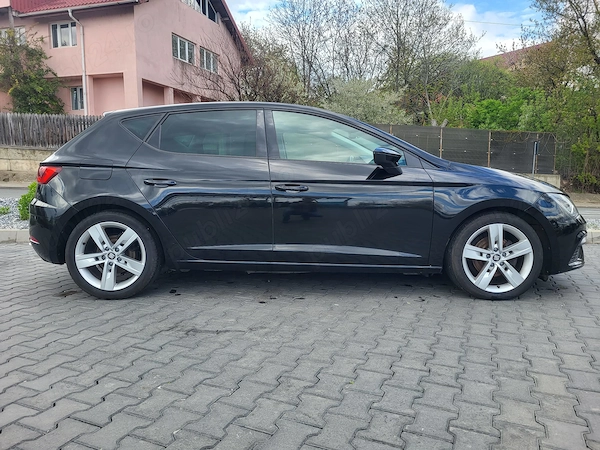 SEAT Leon 2020 — imagine 4