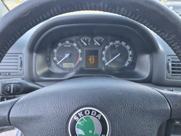 SKODA Octavia 2003 — imagine 5
