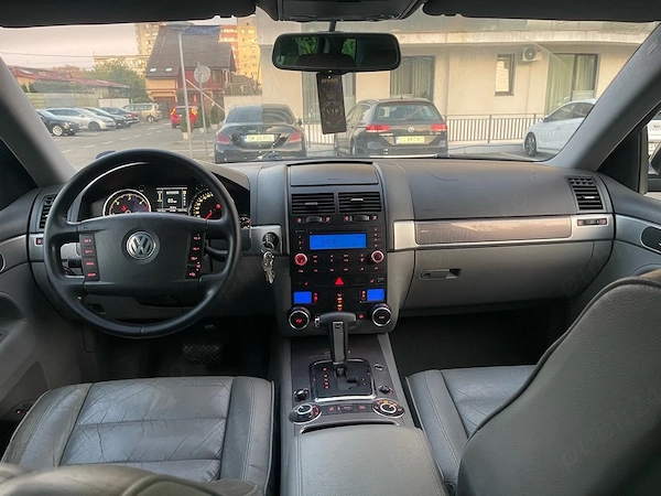 VOLKSWAGEN Touareg 2005 — imagine 3