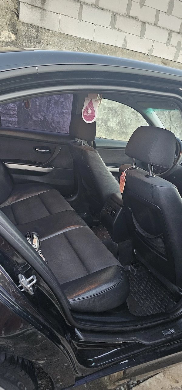 BMW 3 Series 2012 — imagine 6