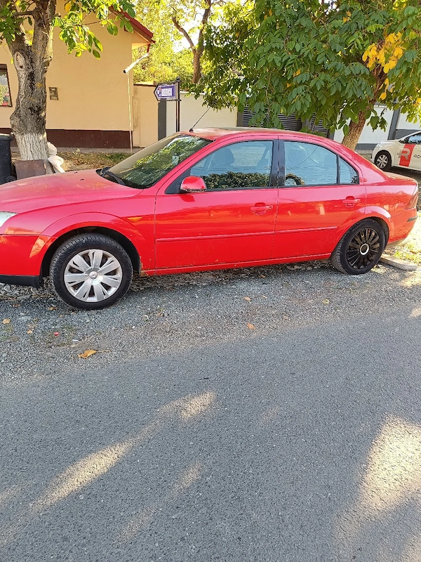 FORD Mondeo 2002 — imagine 2