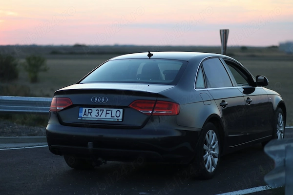 AUDI A4 2008 — imagine 2