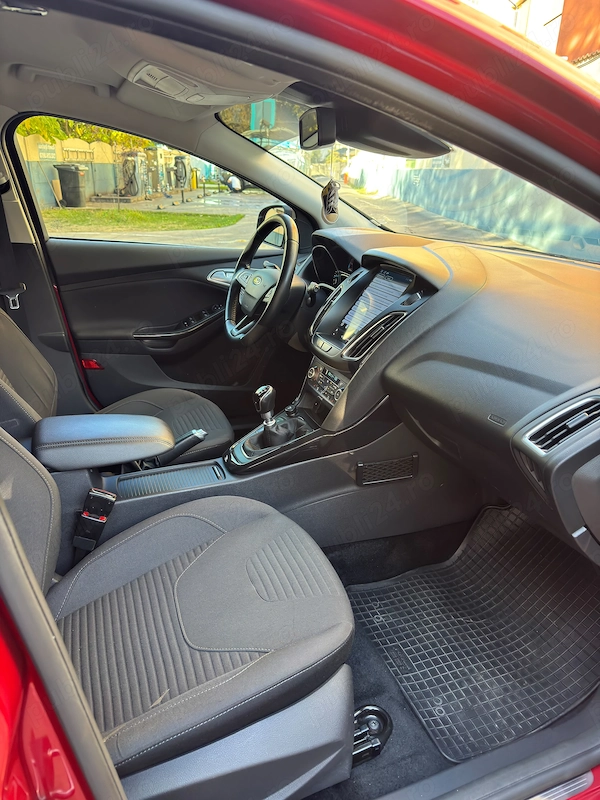 FORD Focus 2017 — imagine 3