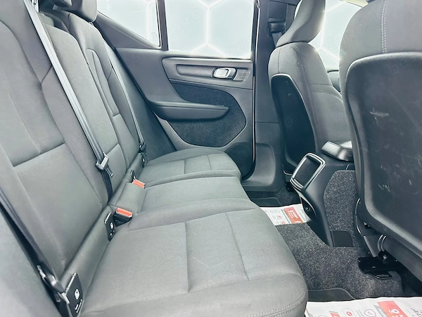 VOLVO XC40 2019 — imagine 7