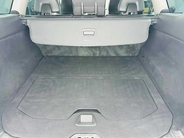 VOLVO XC60 2017 — imagine 16