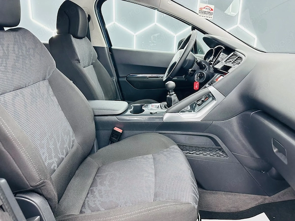 PEUGEOT 3008 2011 — imagine 17