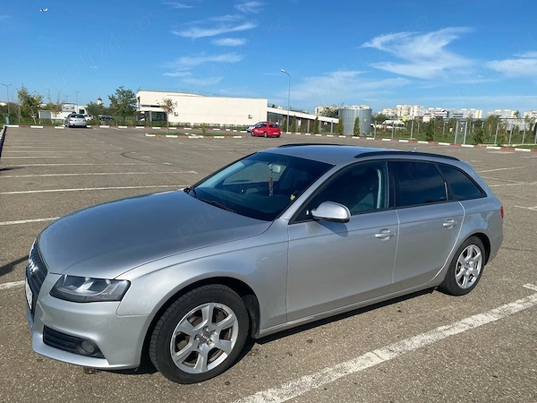 Vand Audi A4 B8 2010