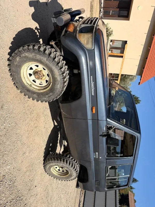 Toyota land cruiser lj 70