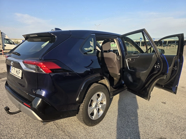 TOYOTA RAV4 2020 — imagine 5