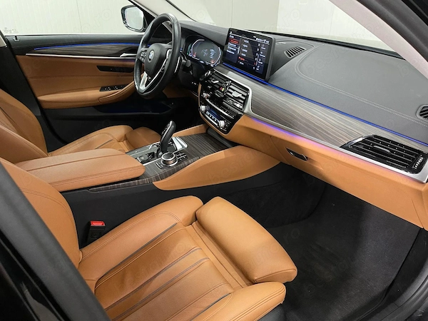 BMW 5 Series 2022 — imagine 11
