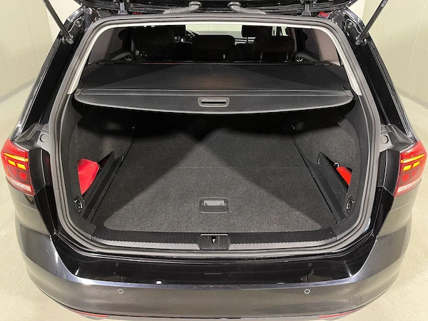 VOLKSWAGEN Passat 2023 — imagine 11