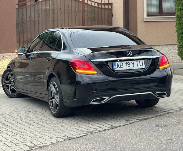 MERCEDES-BENZ C-Class 2019 — imagine 3