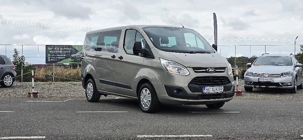 FORD Tourneo Custom 2013 — imagine 3