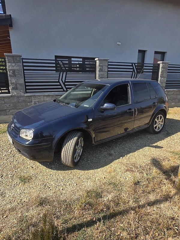 VOLKSWAGEN Golf 2003 — imagine 5
