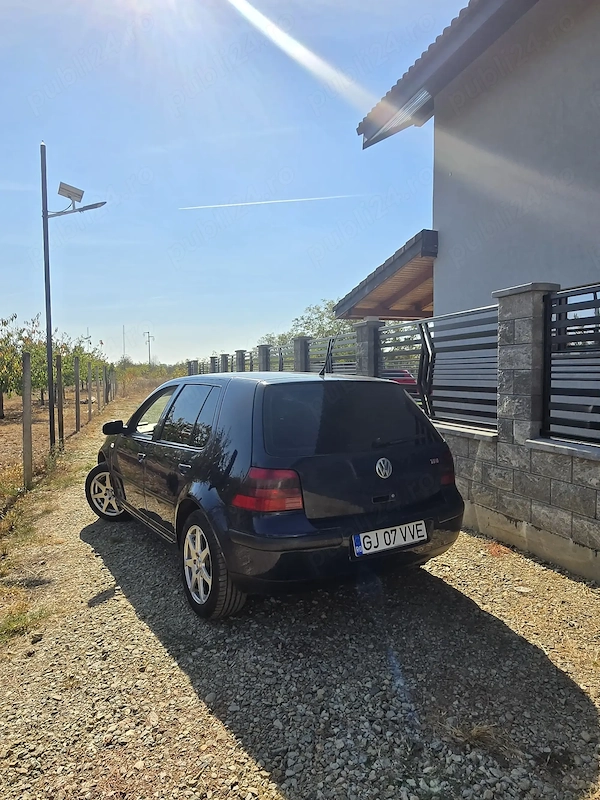VOLKSWAGEN Golf 2003 — imagine 3