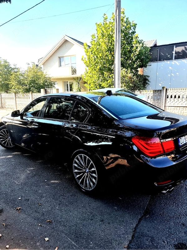 BMW 7 Series 2011 — imagine 2