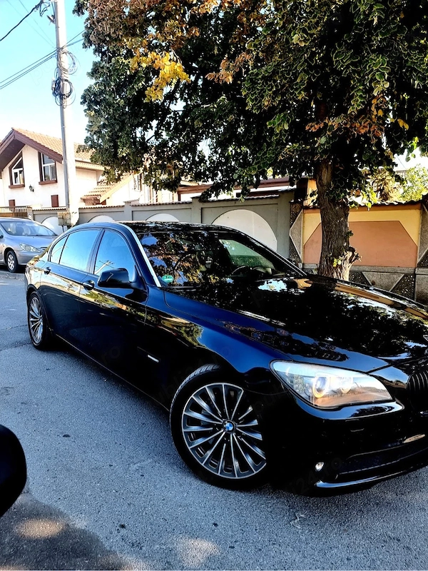 BMW 7 Series 2011 — imagine 4