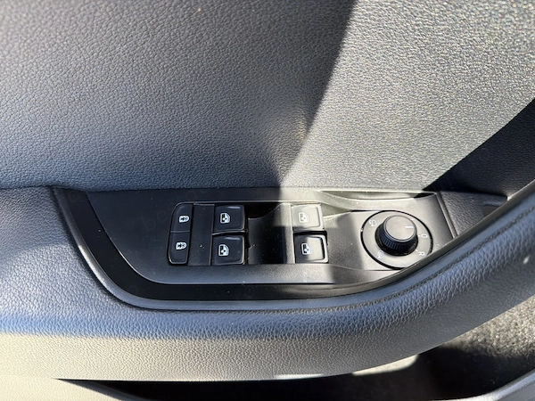 SKODA Superb 2019 — imagine 14