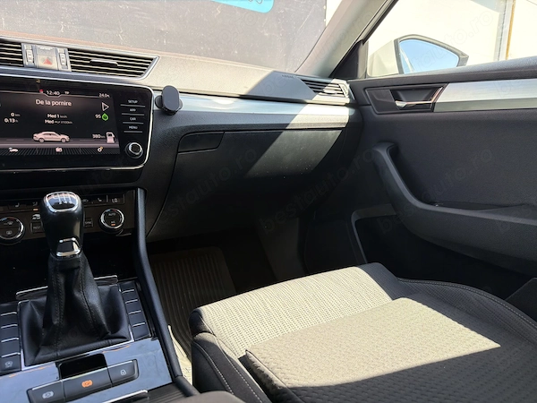 SKODA Superb 2019 — imagine 12