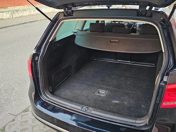 VOLKSWAGEN Passat 2011 — imagine 5