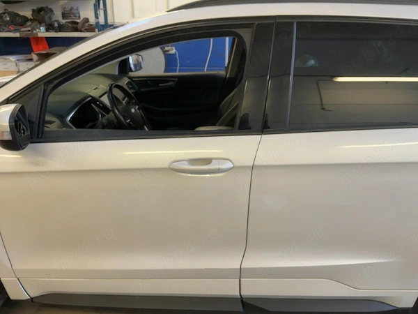 FORD Edge 2017 — imagine 3