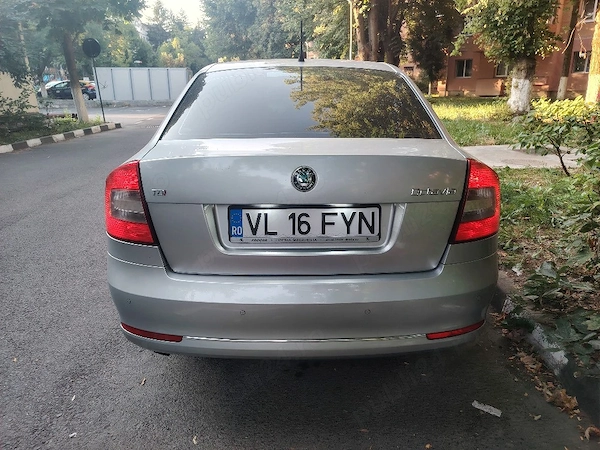 SKODA Octavia 2013 — imagine 3