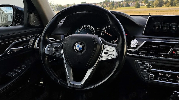 BMW 7 Series 2016 — imagine 8